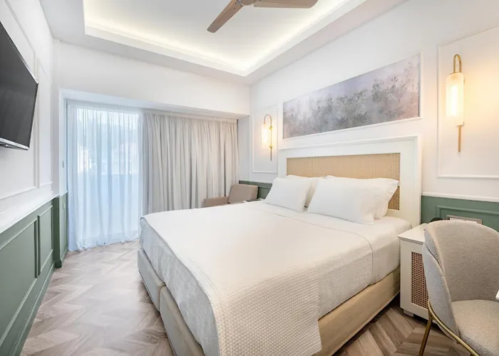 Отель Corfu Mare Boutique -adults Only 3*