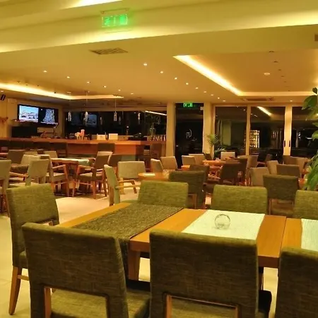 Corfu Mare Boutique -adults Only מלון 3*